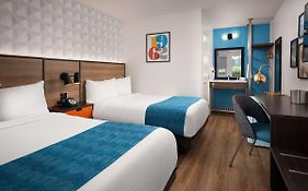 Motel 6-Santa Barbara, Ca - Beach